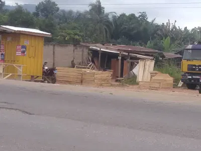 An Acre Roadside Land