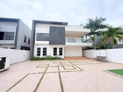 Executive 4 Bedroom