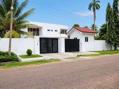 Premier 6-Bedroom Commercial