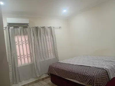 (2) Bedroom Apartment