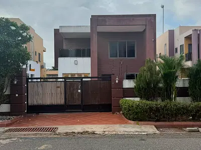 Executive 4 Bedroom