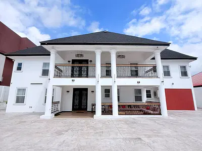 Executive Fully Furnished 6 Bedroom