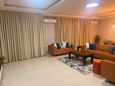 Luxury 3 Bedroom Apartment