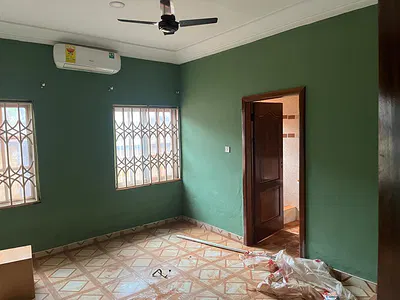 Spacious 5-Bedroom Executive House