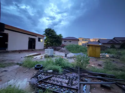 1 Plot of Land