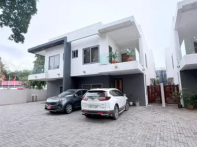 Executive 3 Bedroom