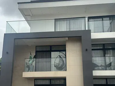 Furnished 2 Bedroom Apartment