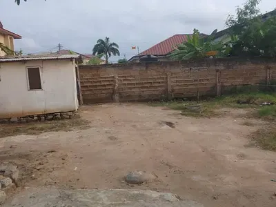 1 Plot of Land