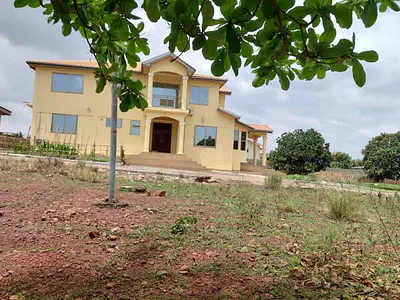 6 Bedroom Story Building House in a Vast Compound