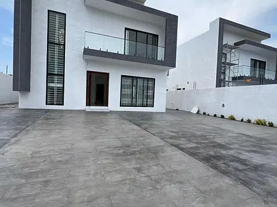 4 Bedroom House with Boys Quarters