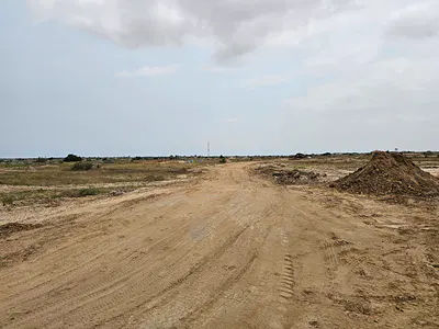 Affordable Luxury Living- 70X100FT