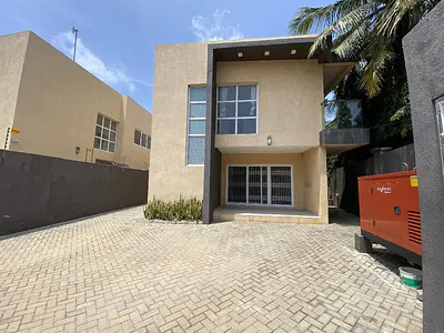 Executive 4 Bedroom