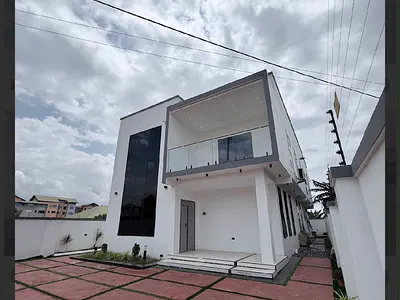 Executive 4-Bedroom Family Home — Tema, Accra