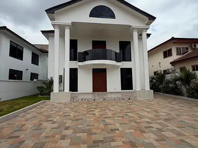 Luxury 4-Bedroom House