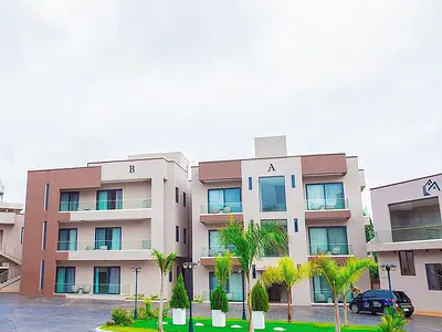 Luxurious Fully Furnished 3-Bedroom Apartment