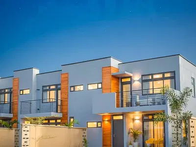 An Unfurnished 4 Bedroom Townhome Duplex