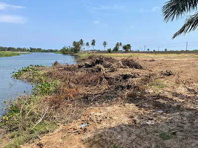 Riverside Land Located at Big Ada