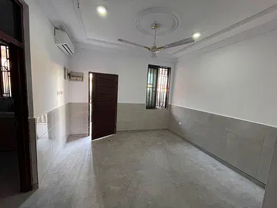 For Rent: Executive Chamber and Hall Self-Contain - Adjiringanor