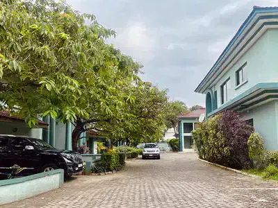 4 Bedroom Townhouse with Outhouse in a Gated Community with Pool — Cantonments, Accra