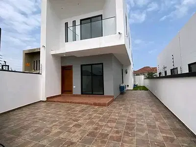 Modern 2bdroom Residential House