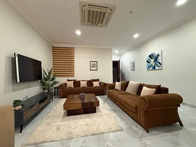 Furnished 2 Bedroom Apartment with Swimming Pool and Gym — North Ridge, Accra