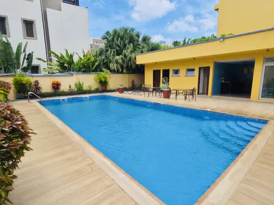 Edifice 5 Bedrooms House