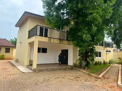 Renovated 4bedroom Residential House — Cantonments, Accra