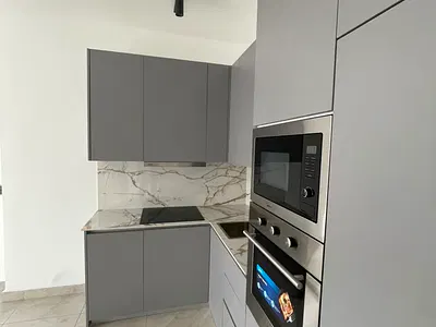 1 Bedroom Unfurnished Apartment — Airport Residential Area, Accra