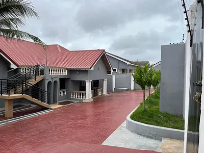 Executive 6BRM House — West Hills Mall Redtop Area, Ga South Municipal, Accra