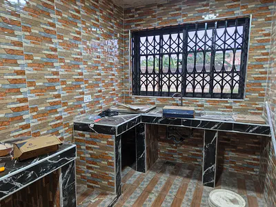 Chamber and Hall Apartment/Flat — Ajamasu, Near Pakyi, Anwiankwata., Kumasi Metropolitan, Ashanti