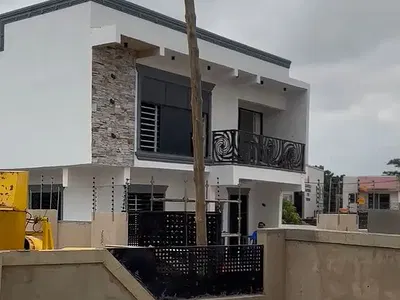 3 Bedroom with Extra Room for Study. Gated Community. — La Nkwantanang Madina Municipal, Accra