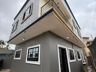 2 Bedrooms Self Compound — Onyinase, Awoshie, Ga Central Municipal, Accra