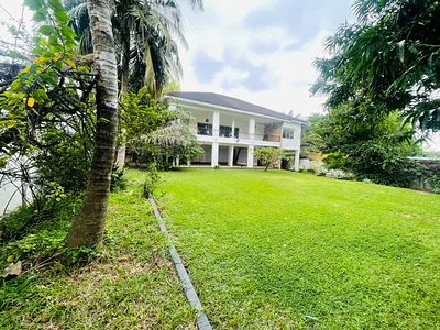 3 Plots of Land — Airport Residential Area, Accra
