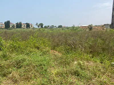 Titled Litigation-Free Beachside Land - Sea View, 2.59 Acres — Ningo Prampram District, Accra