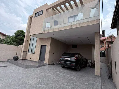 Modern Newly Built 4-Bedroom Detached Duplex — Tantra Hill, Achimota, Accra