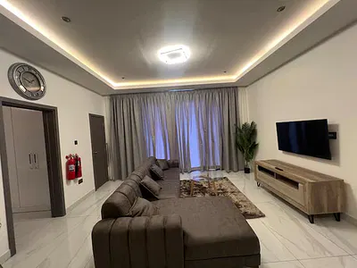 1 Bedroom Apartment with Swimming Pool, Gym and Rooftop Lounge — East Legon, Accra