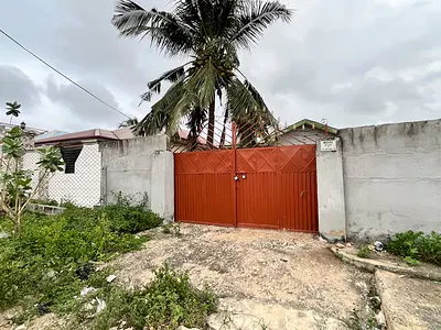 3- Bedroom En-Suite for Sale — Obuom Road, Kasoa Maker, Kasoa, Awutu-Senya East, Central Region