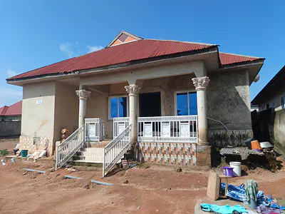 4 Bedroom House — Adesina, Near Kenyasi Abrem., Kumasi Metropolitan, Ashanti