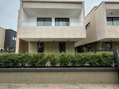 4 Bedroom Detached Bungalow with Boys Quarters — West Trassaco, Adjiringanor, East Legon, Accra
