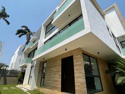 3 Bedroom Townhouse with Boys Quarters — Cantonments, Accra