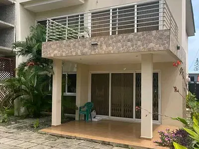 4-Bedroom House with En-Suite Bedrooms — North Labone, Accra