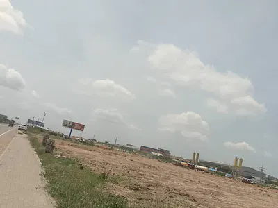 13 Acres Mixed-Use Land. TDC and Highway Documents. — Accra Metropolitan, Accra