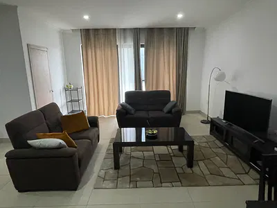 Executive Spacious 2 Bedroom Apartment — Cantonments, Accra