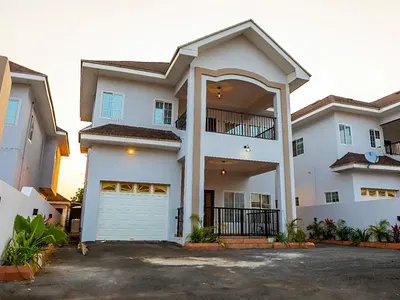 4 Bedroom Ensuite House with Boys Quarters — Cantonments, Accra