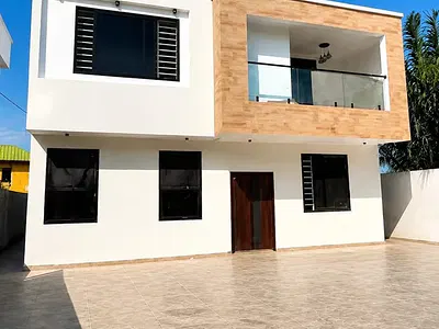 4 Bedroom Executive House — Spintex, Accra