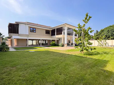 5 Bedroom Executive Mansion with BQ — Airport West, Airport Residential Area, Accra