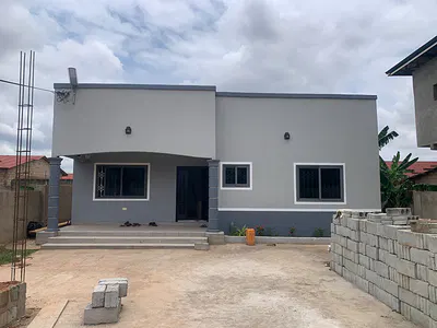 3 Bedrooms House — Oyarifa, La Nkwantanang Madina Municipal, Accra