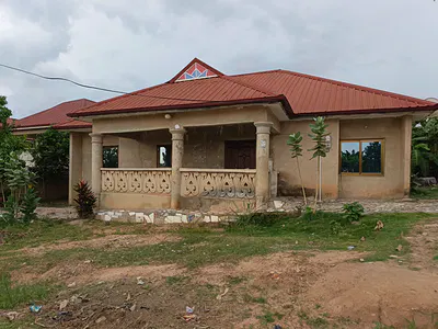 4 Bedrooms House — Asenua, Near Fawoade, Tafo, Pankrono., Kumasi Metropolitan, Ashanti