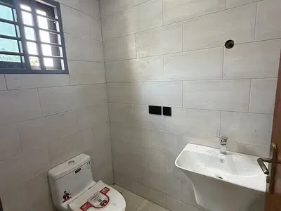 4 Bedroom House with BQ — La Nkwantanang Madina Municipal, Accra