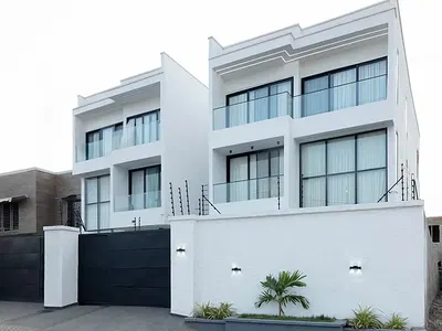 4 Bedroom House with Swimming Pool — Ashaley Botwe, Adenta Municipal, Accra